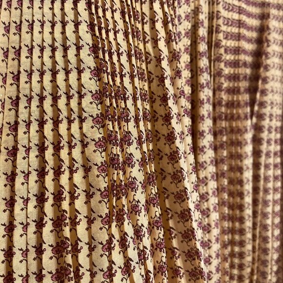 Tory Burch pink dandelion block print pleated dress size 4 - Picture 4 of 9